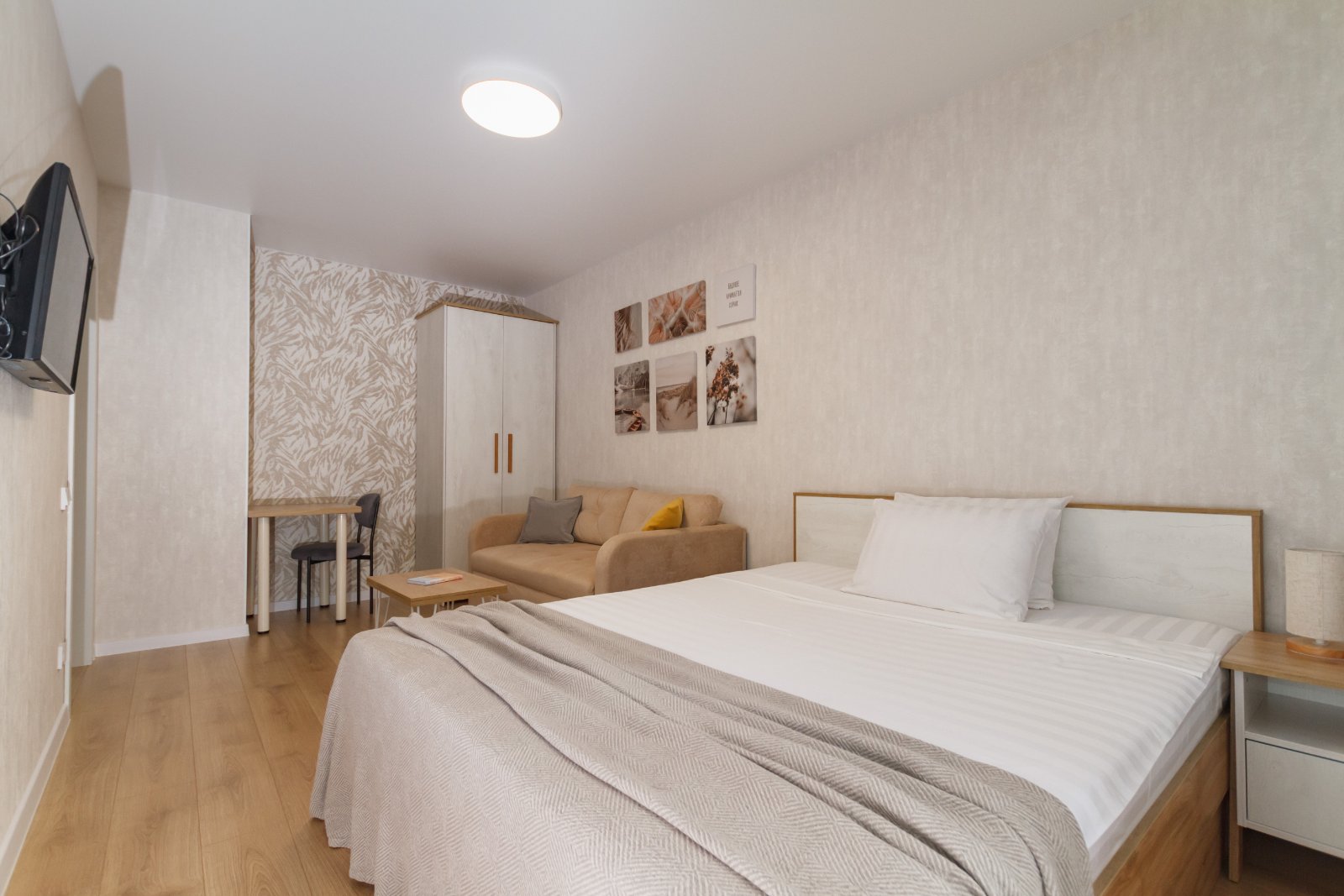 Однокомнатная квартира for daily rent in Gomel, Pobedy av. 18а