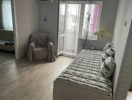 Interior of apartment for daily rent, Gomel, Vosstaniya sq. 3