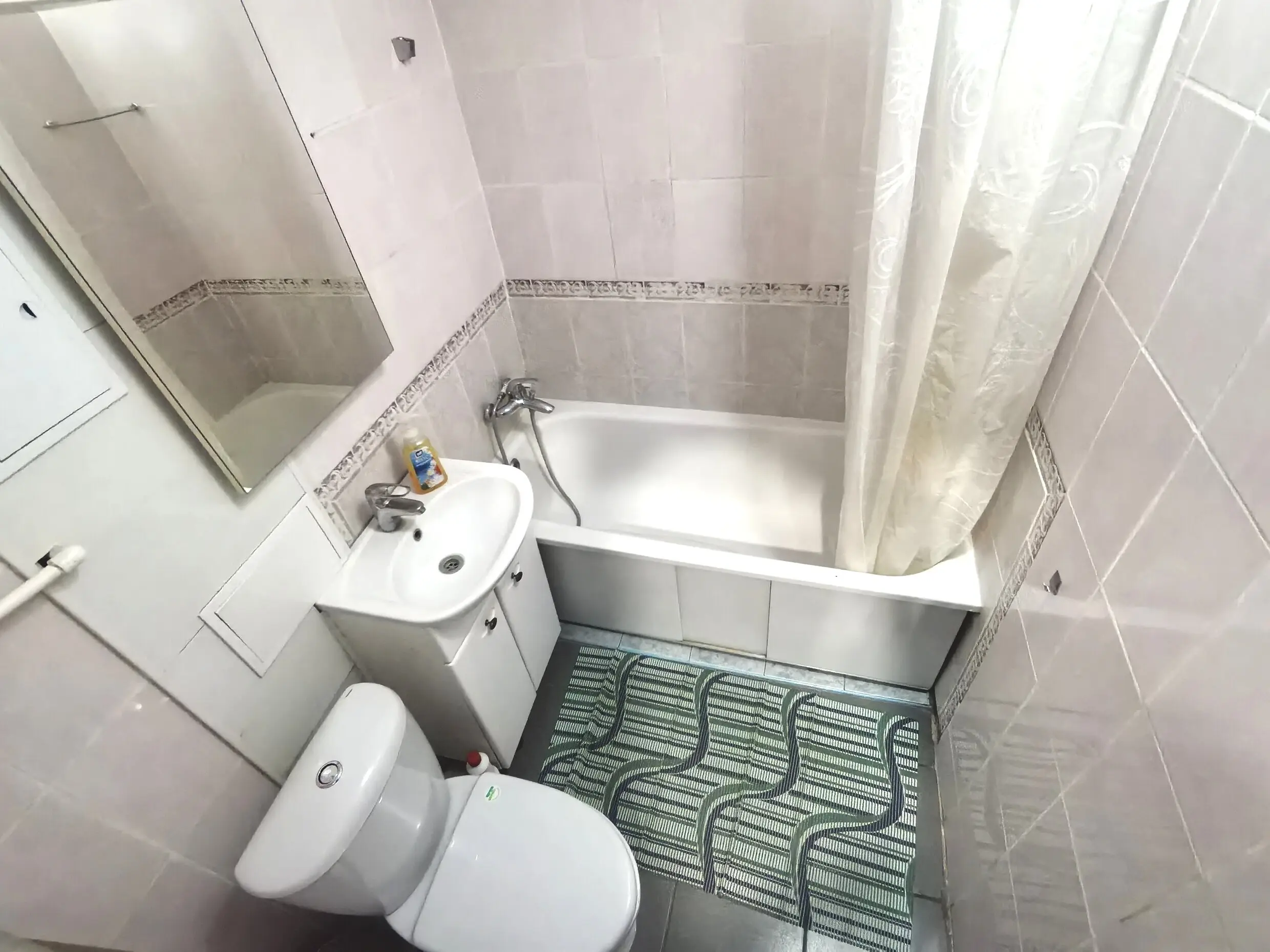 Apartment for daily rent, Gomel, пер. Спартака 2 — interior photo