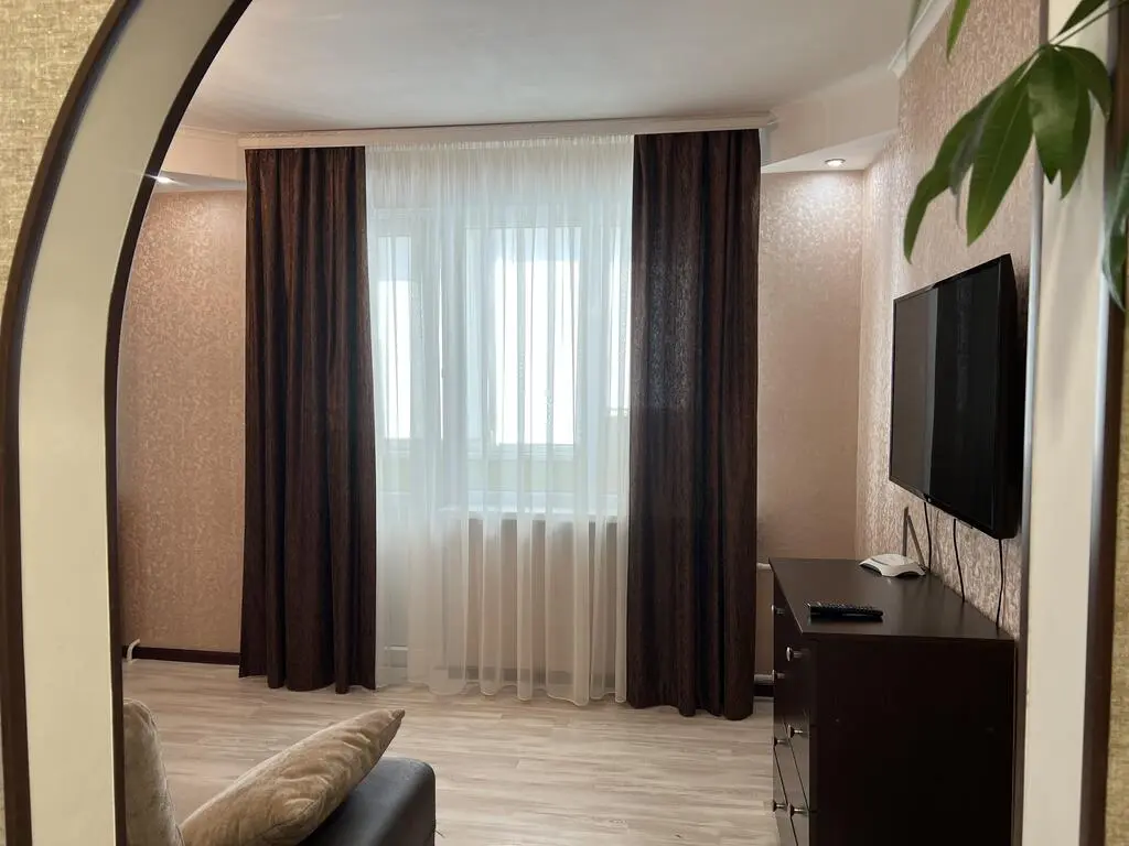 View of apartment for daily rent, Gomel, Rechickij av. 33 — photo 3