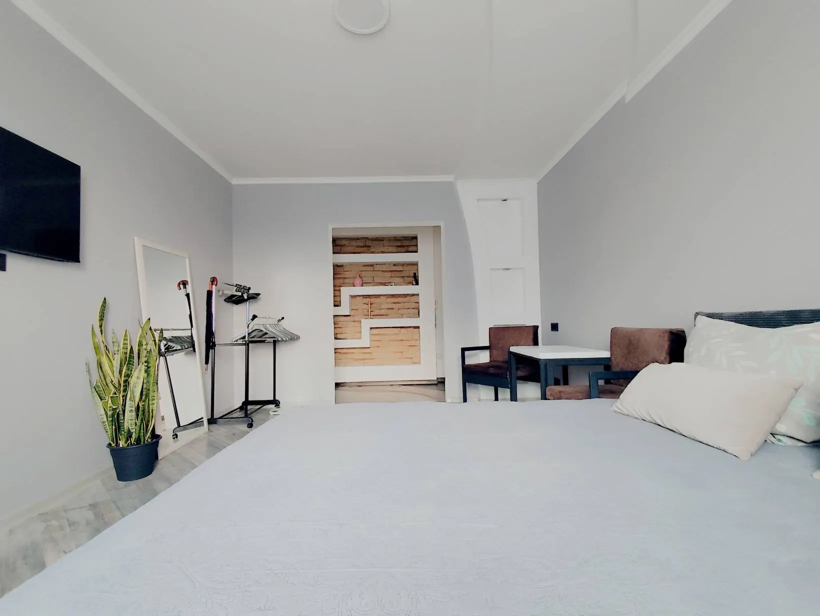 View of apartment for daily rent, Gomel, Rechickij av. 114 — photo 3