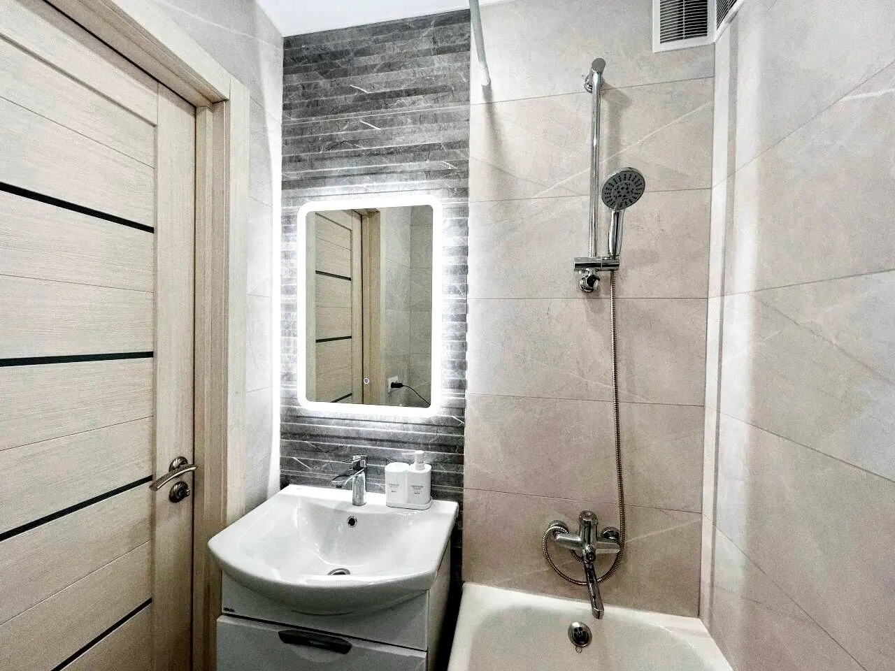 Apartment for daily rent, Gomel, Kurchatova str. 9 — interior photo